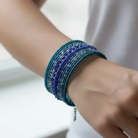 ⛔️SOLD⛔️ 🌻 Multi‑Strand Seed Bead Open Cuff Bracelet – Shades of Blue & Gray - Picture 3 of 11